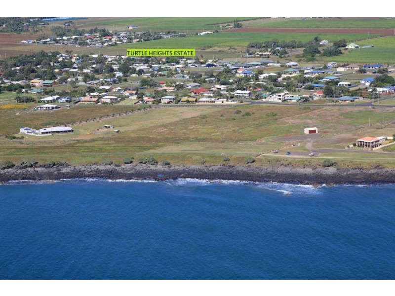 Kinch Street, Burnett Heads QLD 4670