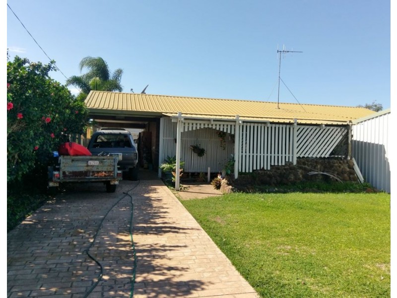 74 Burnett Heads Road, Burnett Heads QLD 4670