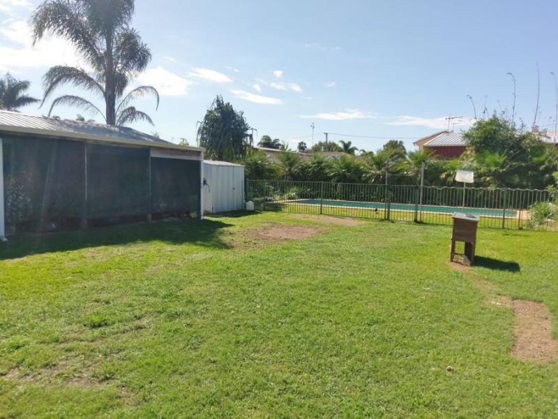 74 Burnett Heads Road, Burnett Heads QLD 4670