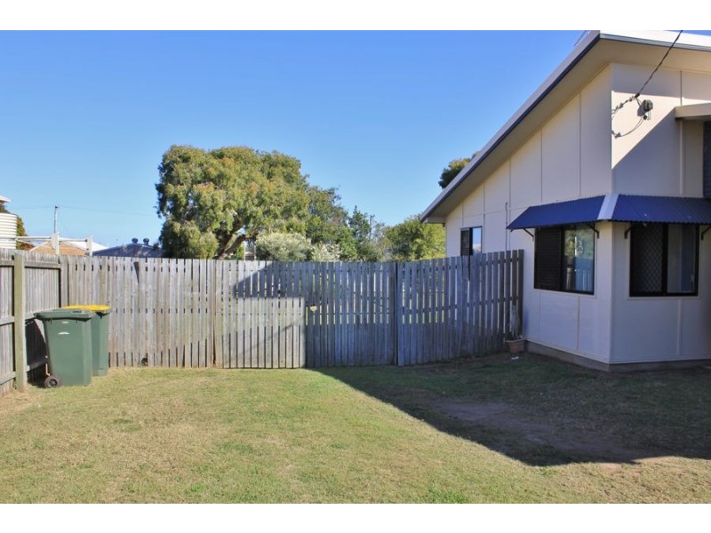 6 Baldry Street, Burnett Heads QLD 4670