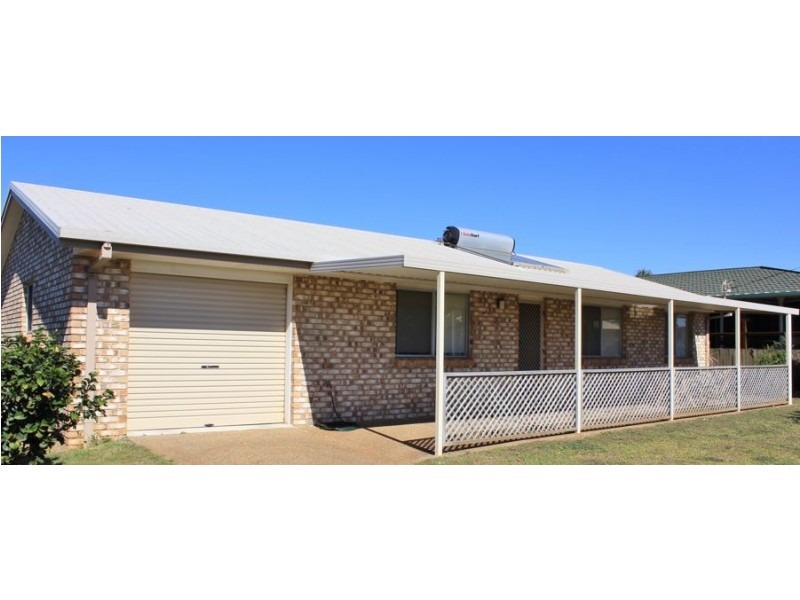 21 Scott street, Burnett Heads QLD 4670