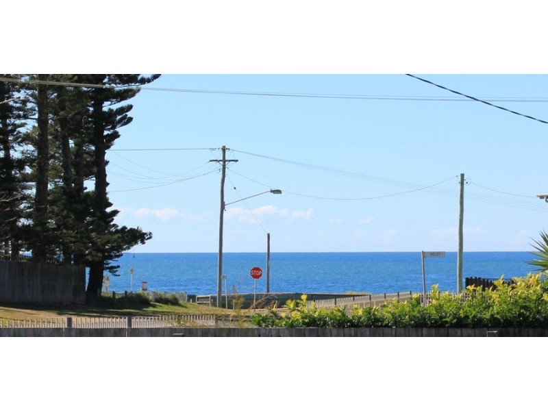 21 Scott street, Burnett Heads QLD 4670