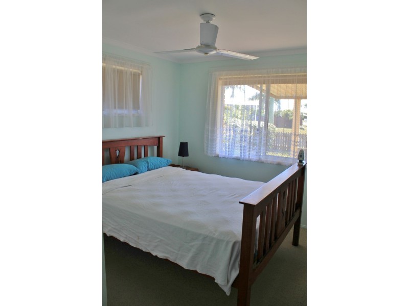 21 Scott street, Burnett Heads QLD 4670