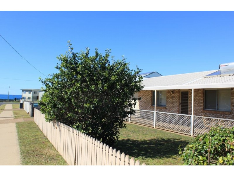 21 Scott street, Burnett Heads QLD 4670