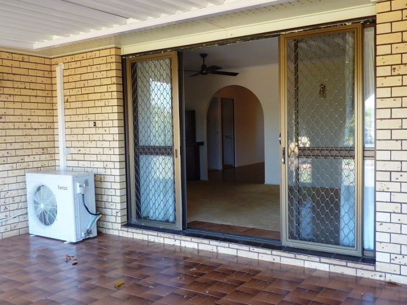 14 Campbell Street, Burnett Heads QLD 4670