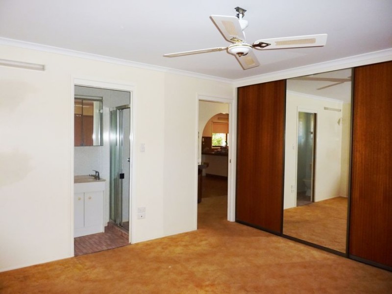 14 Campbell Street, Burnett Heads QLD 4670