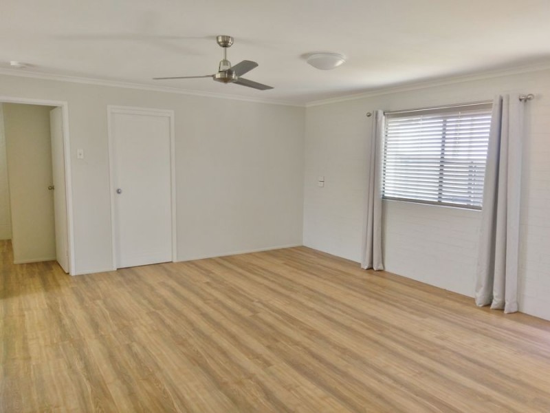 76 Burnett Heads Road, Burnett Heads QLD 4670