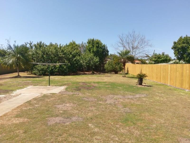 76 Burnett Heads Road, Burnett Heads QLD 4670