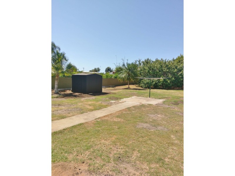 76 Burnett Heads Road, Burnett Heads QLD 4670