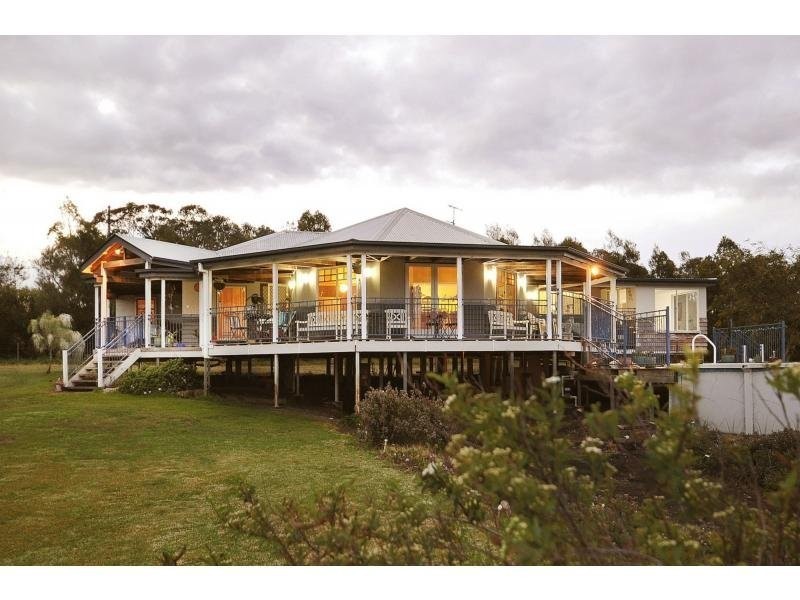 136 Dixon Lane, Greenmount East QLD 4359