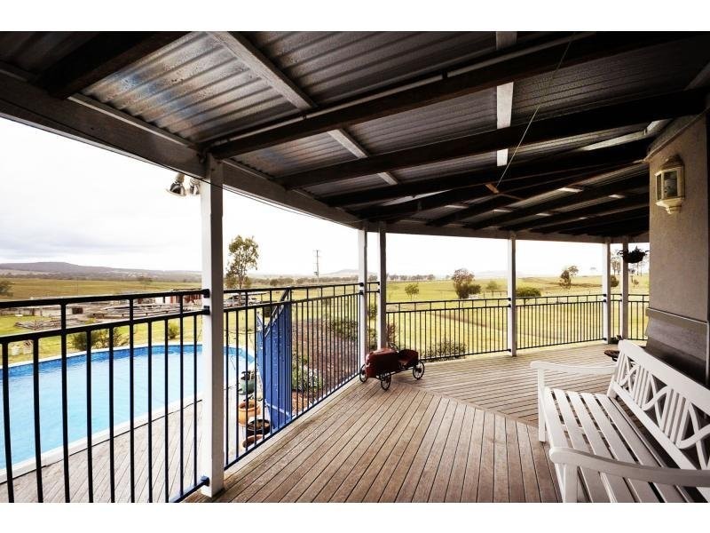 136 Dixon Lane, Greenmount East QLD 4359