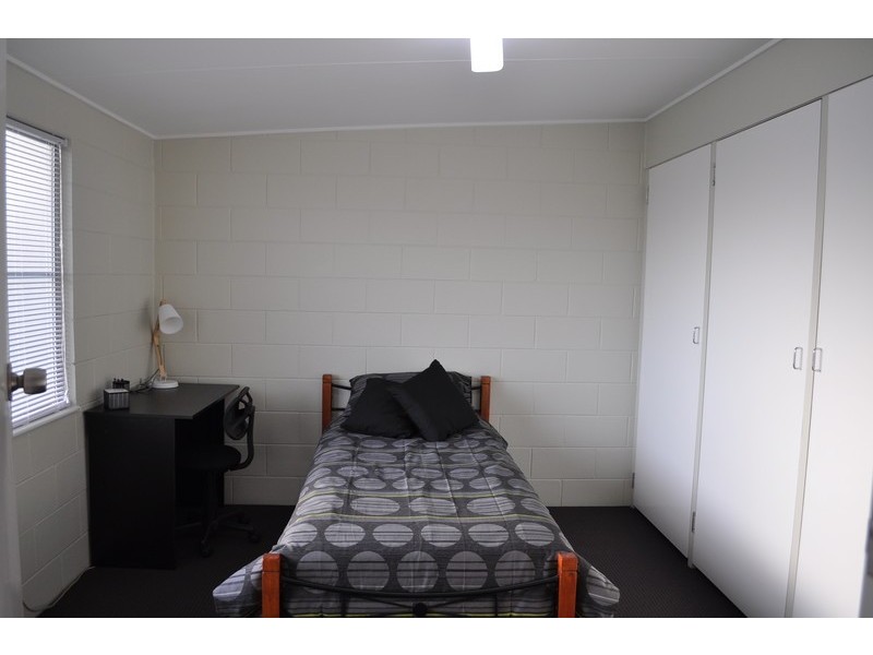 22-24 Dawson Highway, Biloela QLD 4715