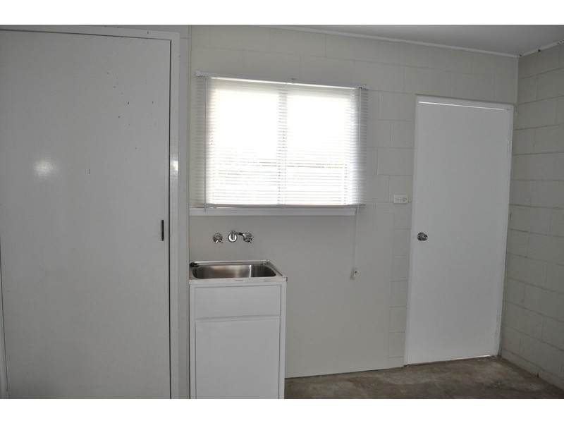 22-24 Dawson Highway, Biloela QLD 4715