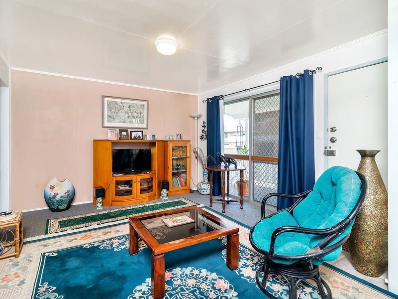 8 Shirley Street, Oakey QLD 4401