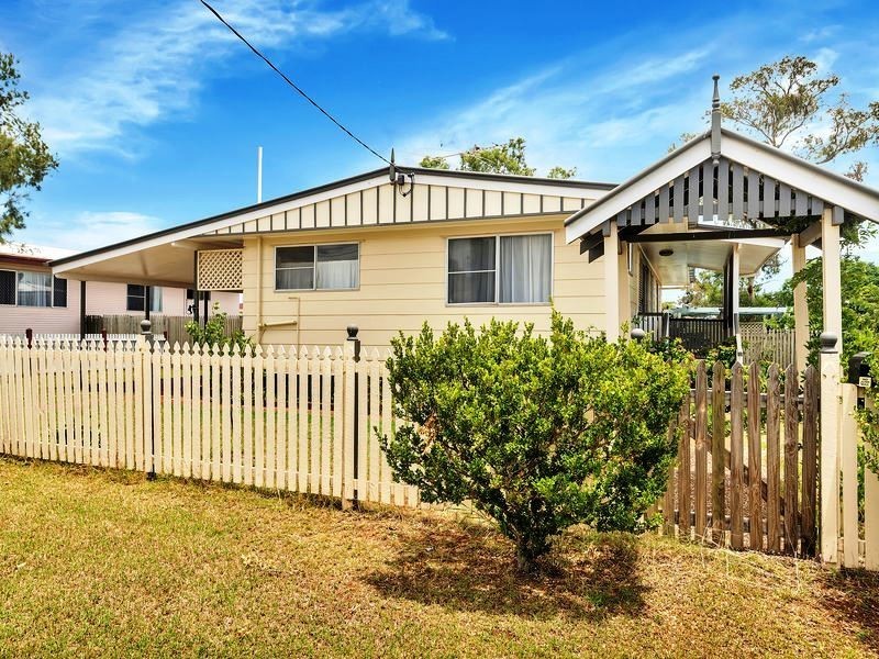 8 Shirley Street, Oakey QLD 4401