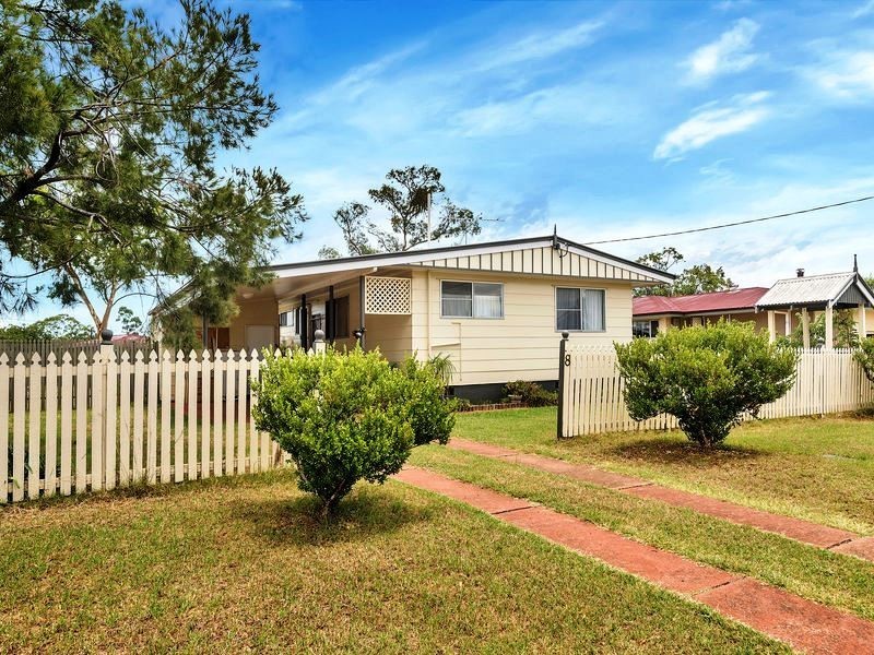 8 Shirley Street, Oakey QLD 4401