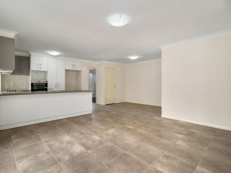 3/3 Harrison Court, Darling Heights QLD 4350