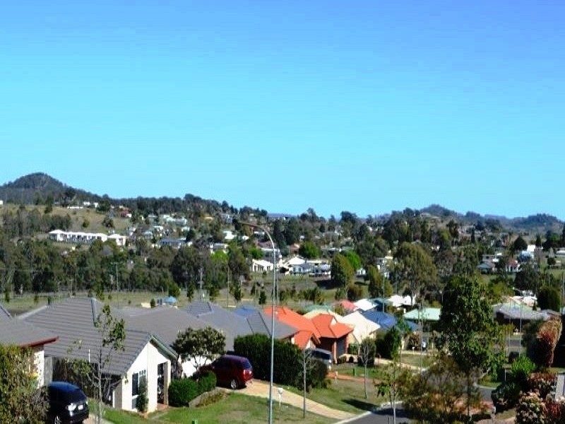 3/3 Harrison Court, Darling Heights QLD 4350