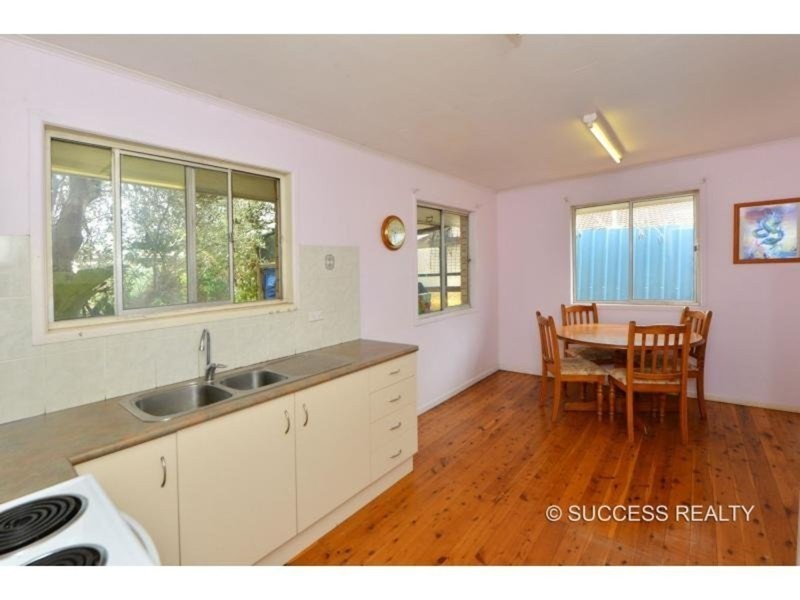 33 Richmond Drive, Wilsonton QLD 4350