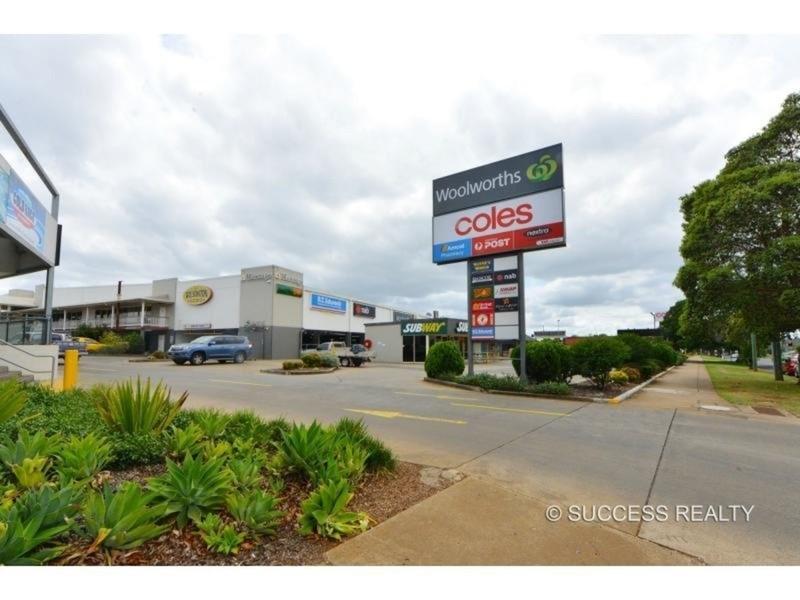 33 Richmond Drive, Wilsonton QLD 4350