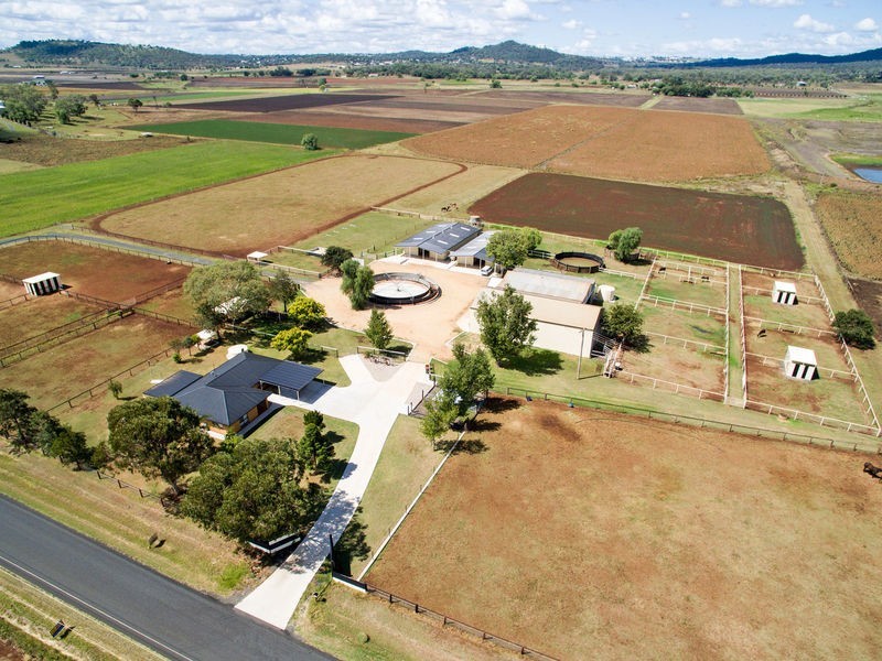 379 Wellcamp-Westbrook Road, Westbrook QLD 4350