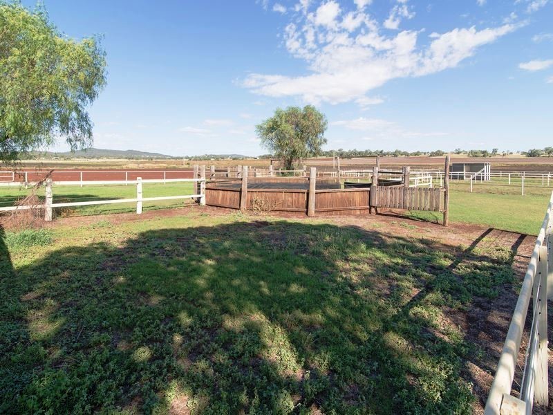 379 Wellcamp-Westbrook Road, Westbrook QLD 4350