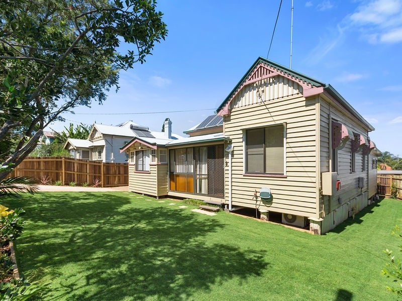 108 Bridge Street, East Toowoomba QLD 4350