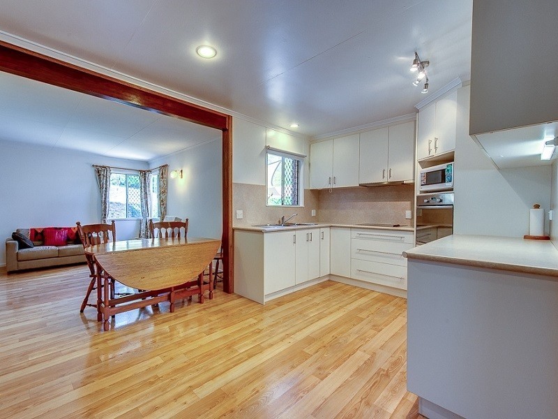 9 Darling Street, Drayton QLD 4350