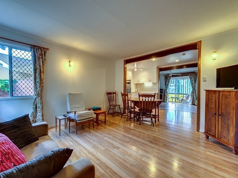 9 Darling Street, Drayton QLD 4350
