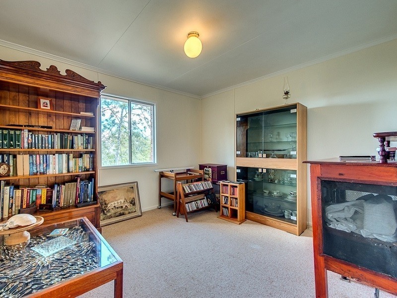9 Darling Street, Drayton QLD 4350