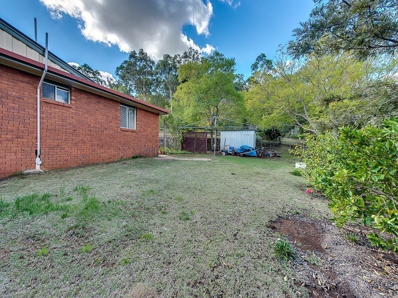 9 Darling Street, Drayton QLD 4350