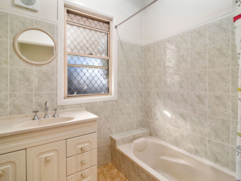 188 Russell Street, Newtown QLD 4350