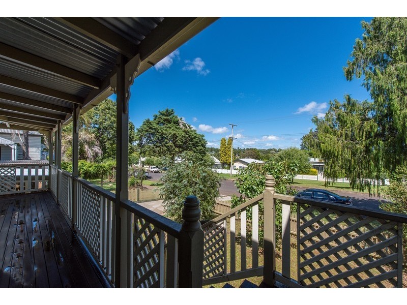 14 John Street, East Toowoomba QLD 4350