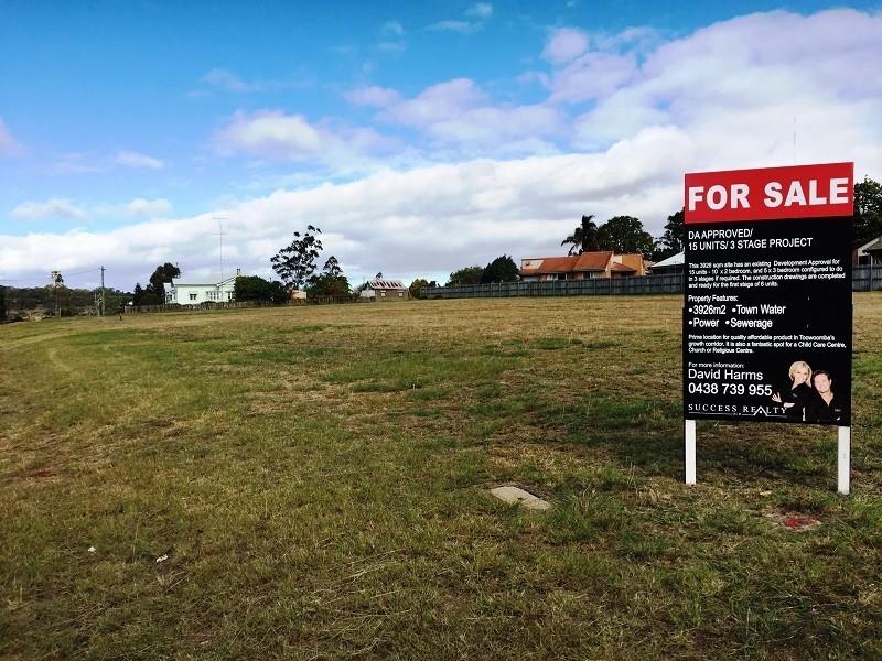 68 Cambooya Street, Drayton QLD 4350