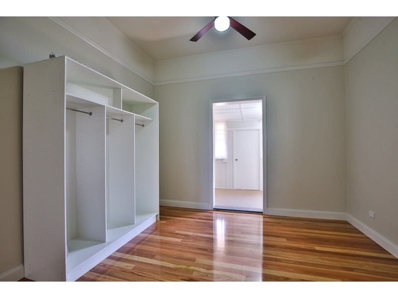 225 Bridge Street, North Toowoomba QLD 4350