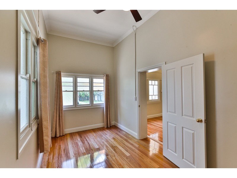 225 Bridge Street, North Toowoomba QLD 4350