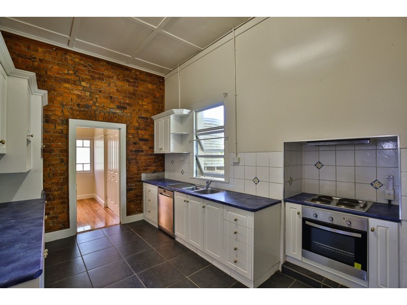 225 Bridge Street, North Toowoomba QLD 4350