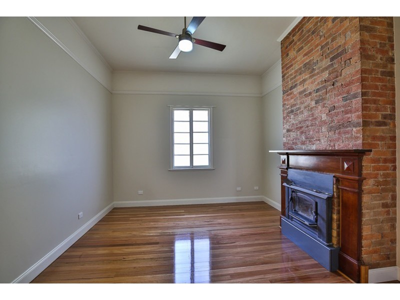 225 Bridge Street, North Toowoomba QLD 4350