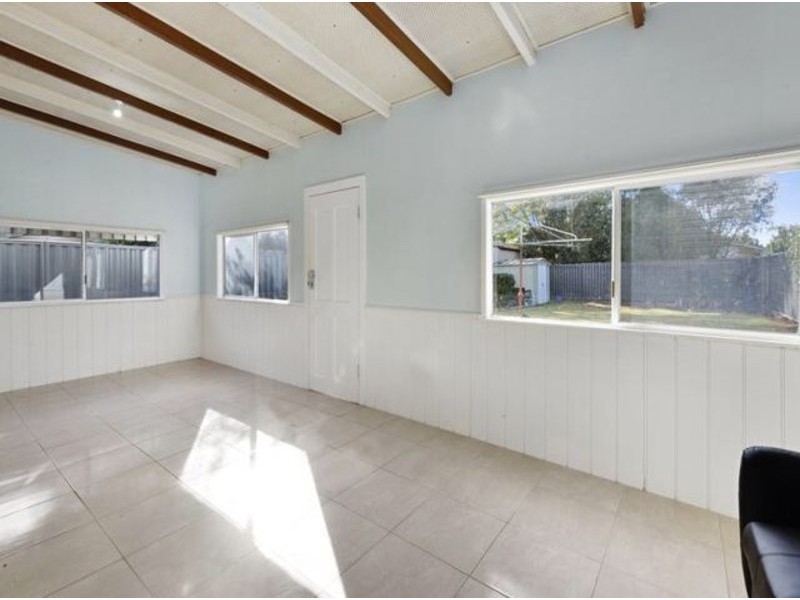 2 Bothwell Street, Newtown QLD 4350