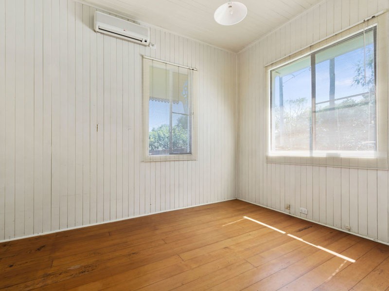 108 Bridge Street, East Toowoomba QLD 4350