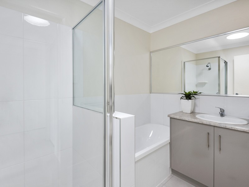 1/15 Taragon Street, Glenvale QLD 4350