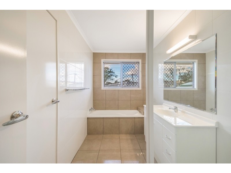 34 Gore Street, Westbrook QLD 4350