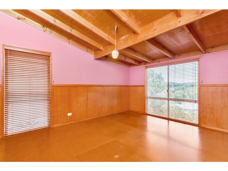 2 Lydia Place, Top Camp QLD 4350