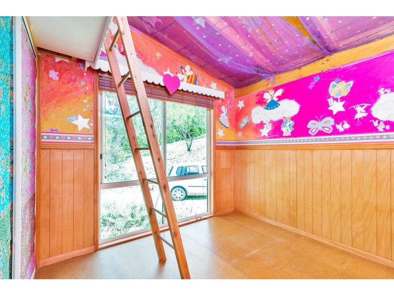 2 Lydia Place, Top Camp QLD 4350