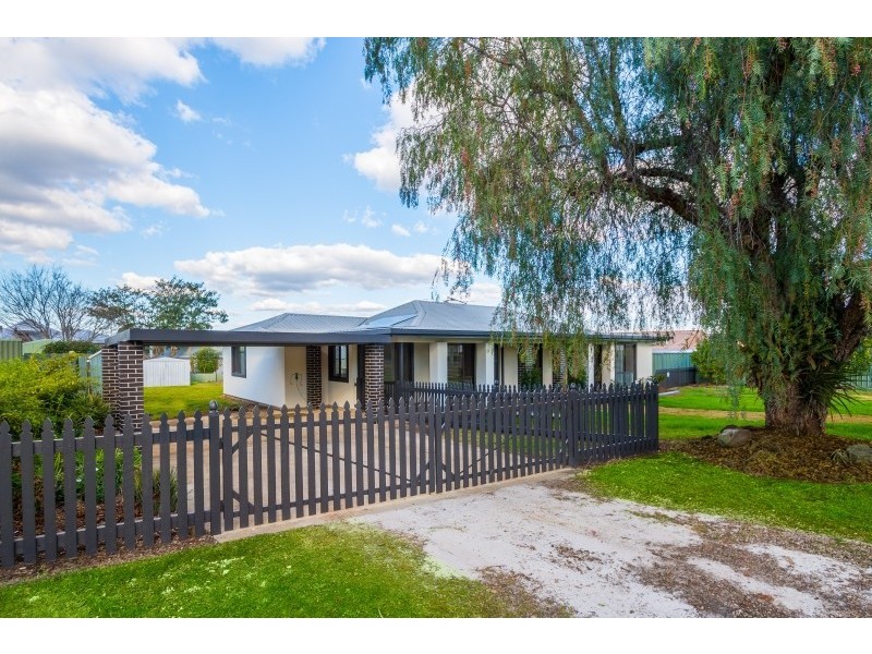 34 Gore Street, Westbrook QLD 4350