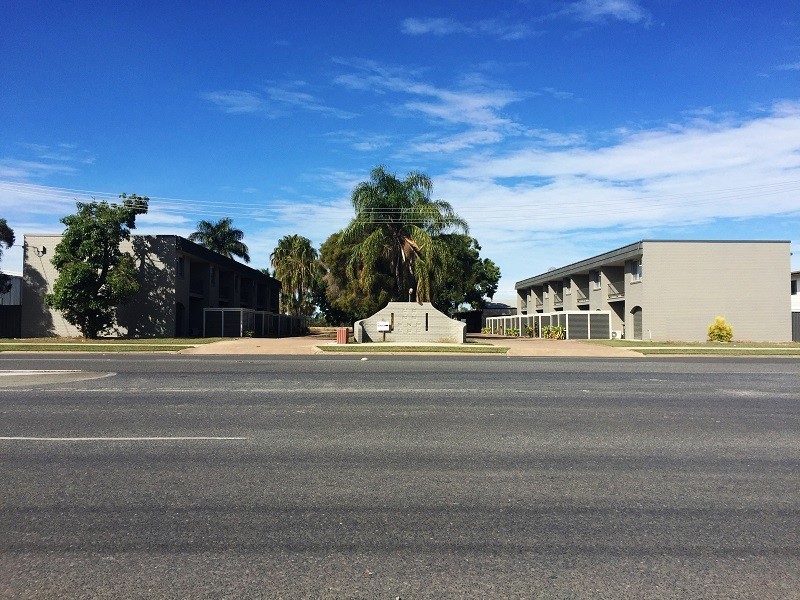 22-24 Dawson Highway, Biloela QLD 4715