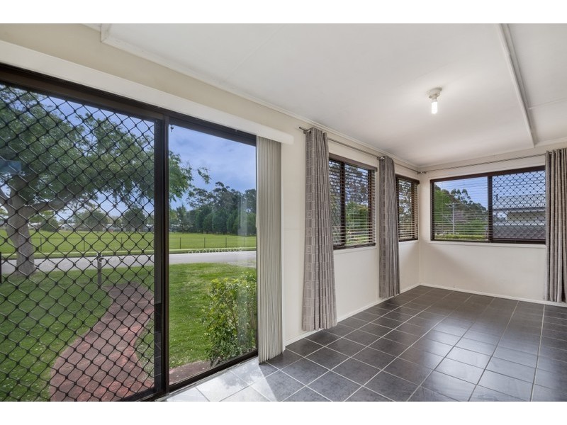 34 Hillside Street, Newtown QLD 4350