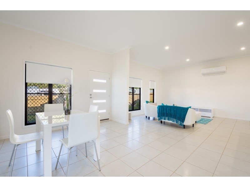 4 Eve Street, South Toowoomba QLD 4350