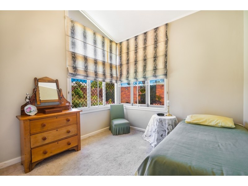 33 Anzac Avenue, Newtown QLD 4350