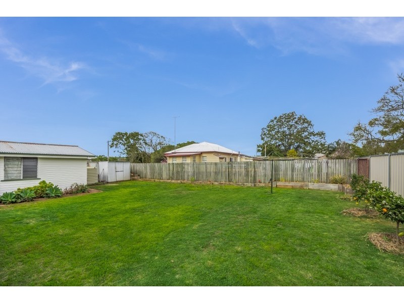 34 Hillside Street, Newtown QLD 4350